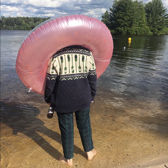 Meet your Posher, Teo - Picture 1 of 1